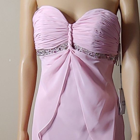 NWT Beautiful Strapless Pink Long Gown by GIGI - Picture 4 of 4
